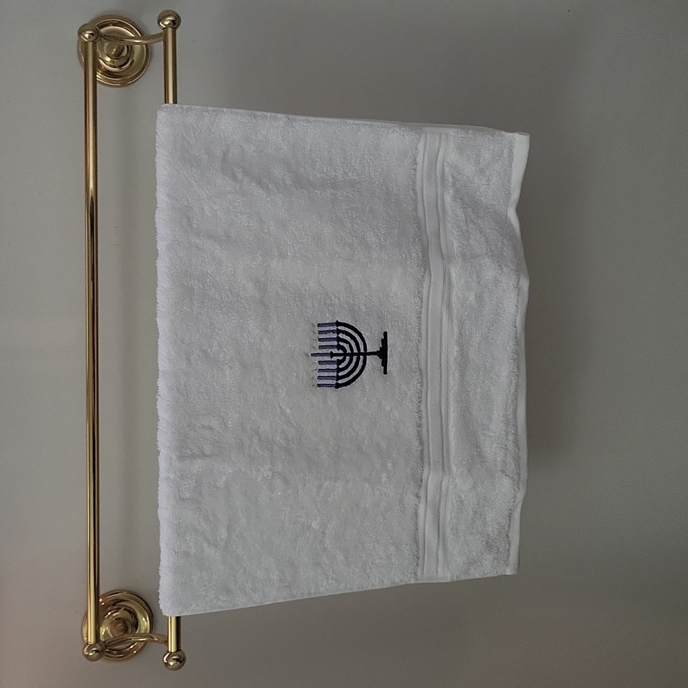 NWOT 100% Cotton Menorah Hand Towels- 2 Towels For @celinecote489 - Picture 4 of 10
